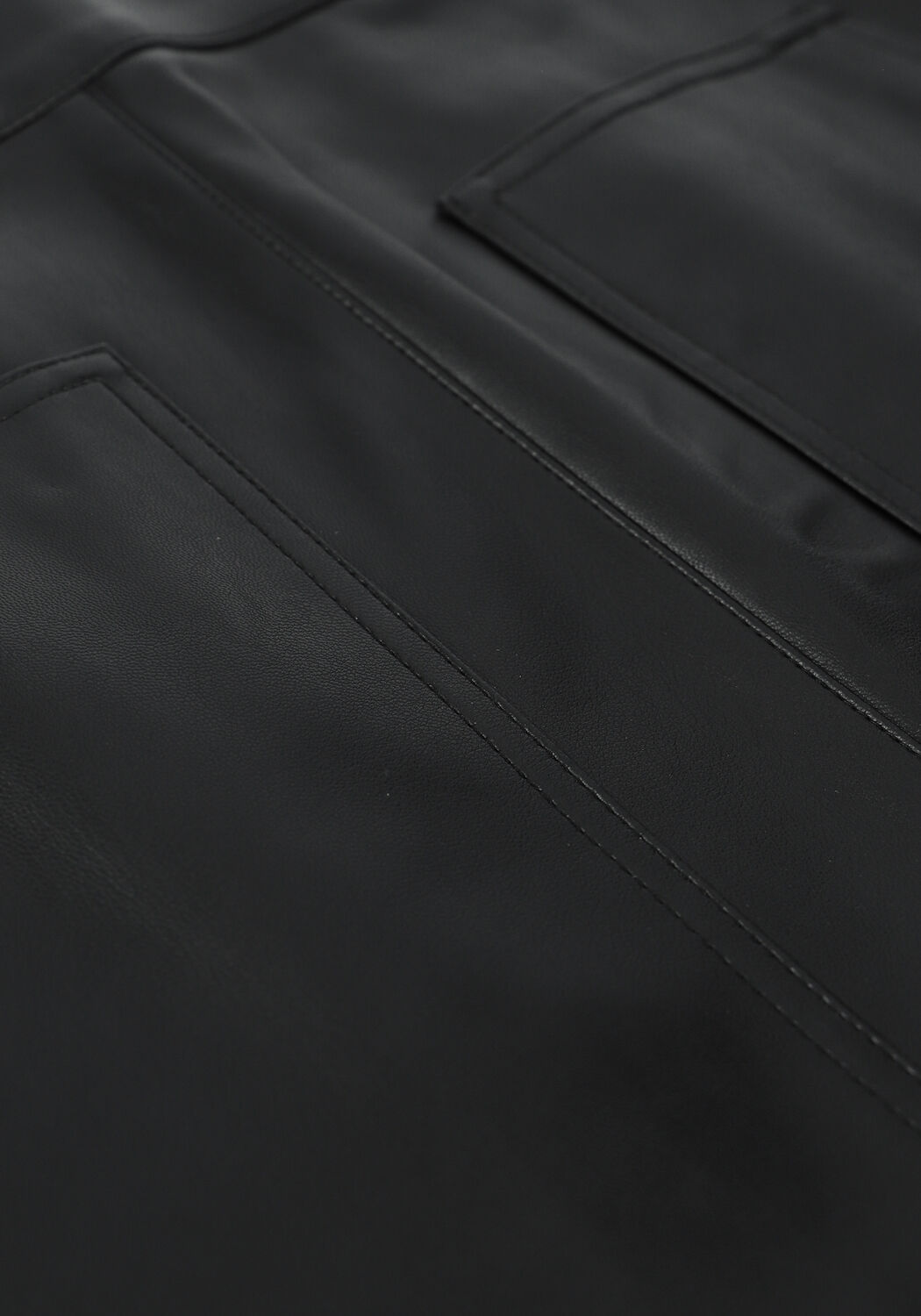 Schwarze NA-KD Minirock POCKET DETAIL PU SKIRT - large