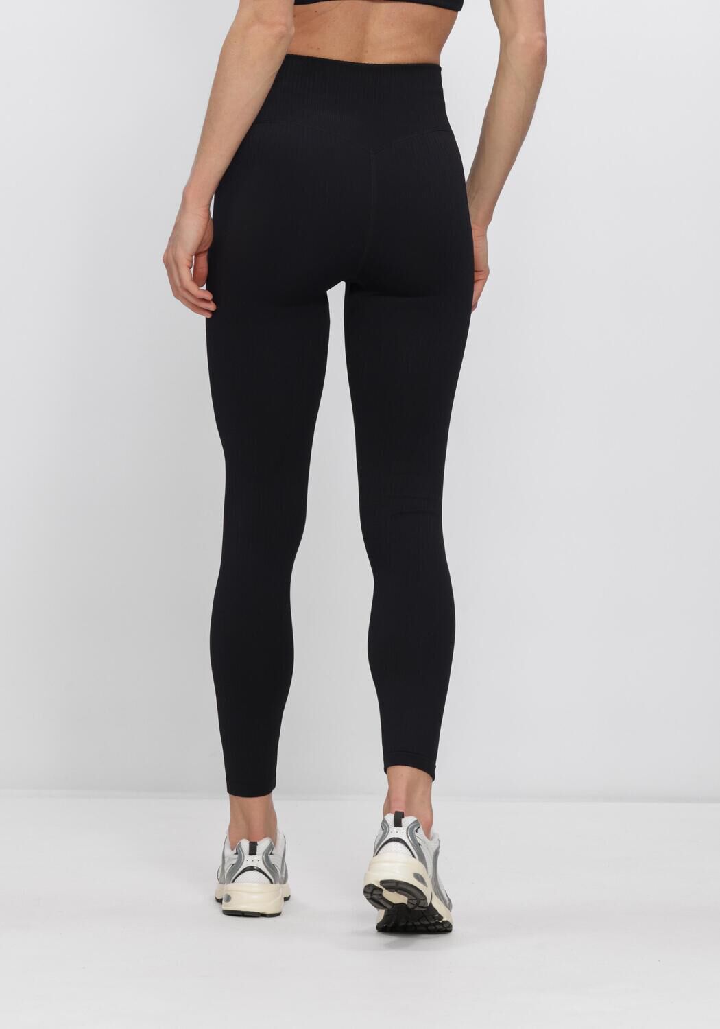 Schwarze AIM'N Hosen RIBBED SEAMLESS TIGHTS - large