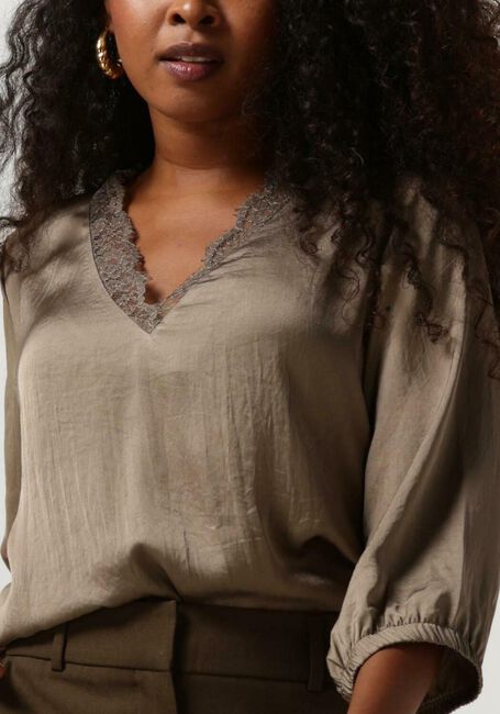 Grüne SUMMUM Top LACED V NECK TOP SILKY TOUCH - large
