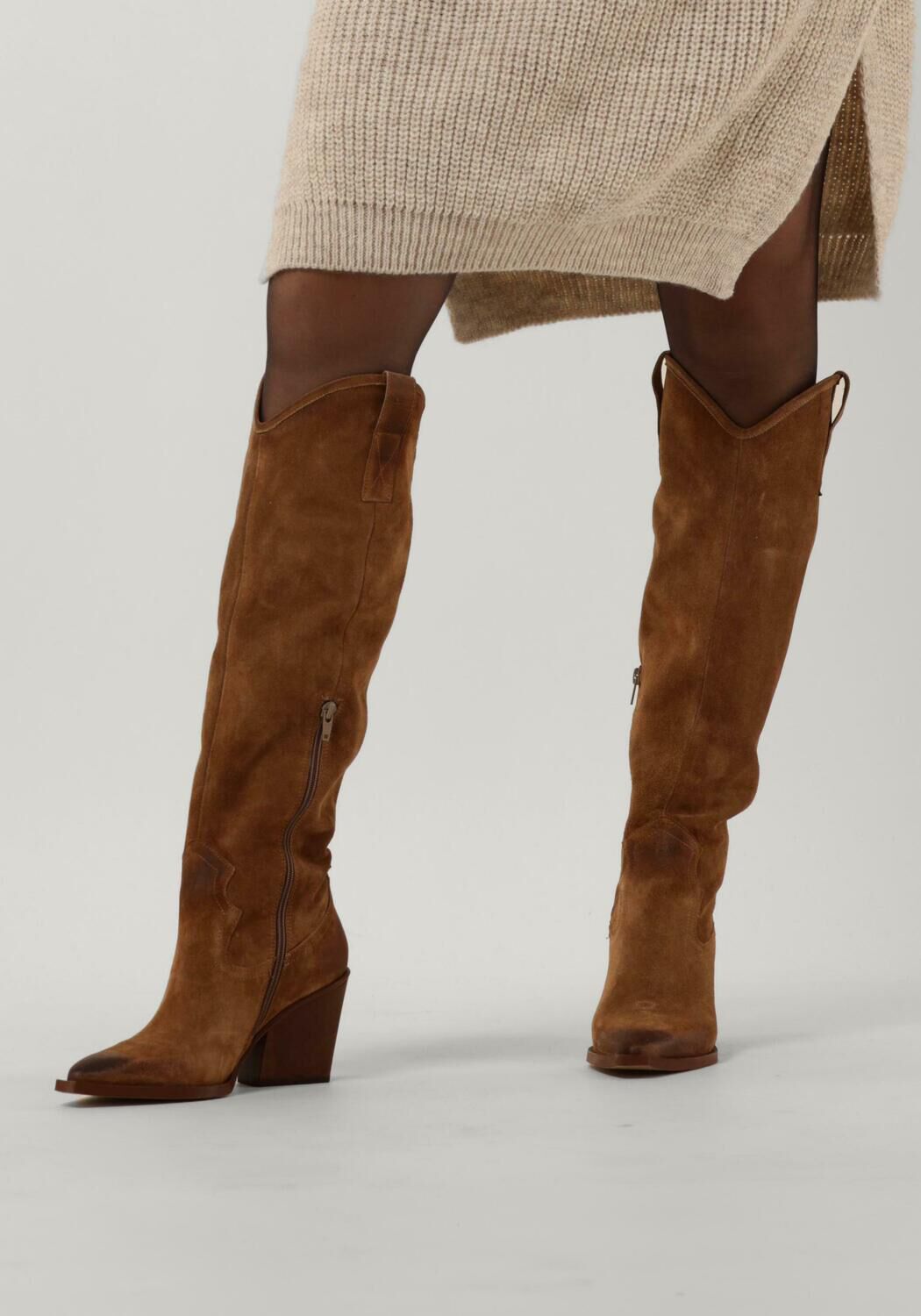 Braune NOTRE-V Hohe Stiefel AQ291 - large