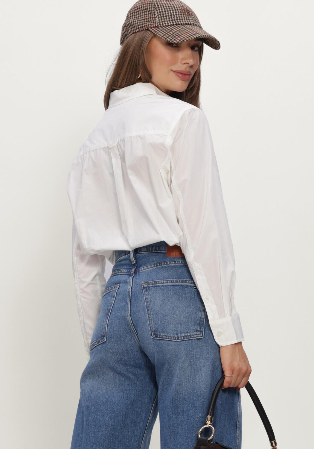 Wei&szlig;e TOMMY JEANS Top TJW RLX ESSENTIAL SHIRT - large
