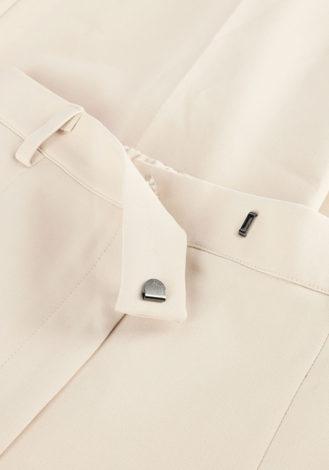 Beige ANOTHER LABEL Weite Hose MOORE PLEATED PANTS - large