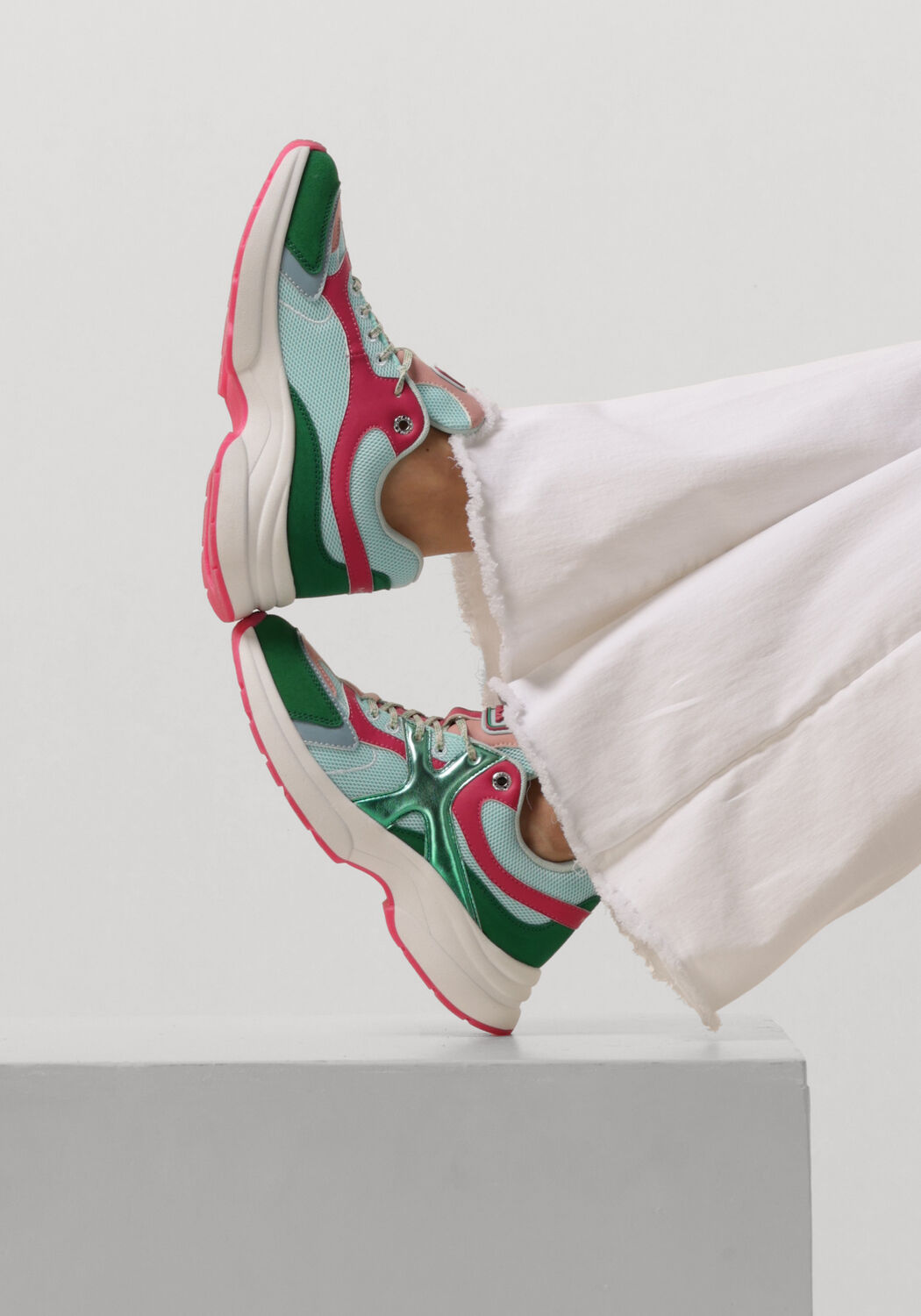 Gr&uuml;ne MEXX Sneaker Low LOYCE - large