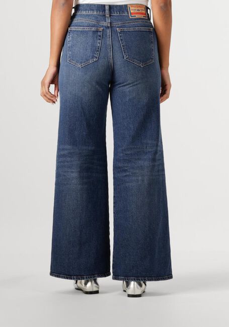 Dunkelblau DIESEL Wide jeans 1978 D-AKEMI - large