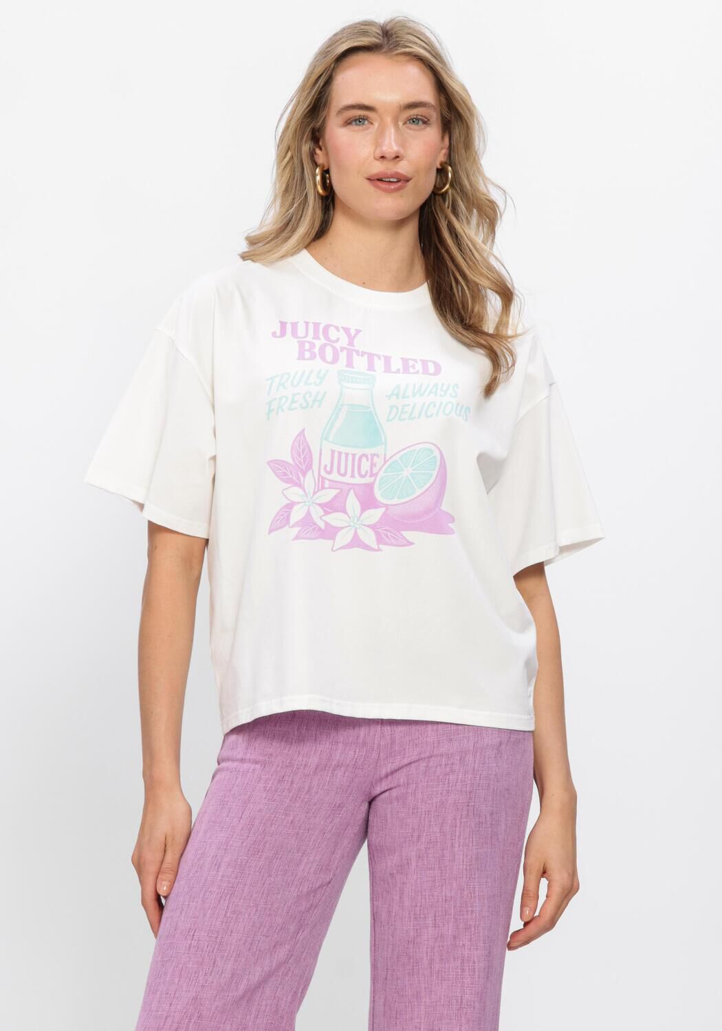 Wei&szlig;e YDENCE T-shirt T-SHIRT JUICY BOTTLE - large