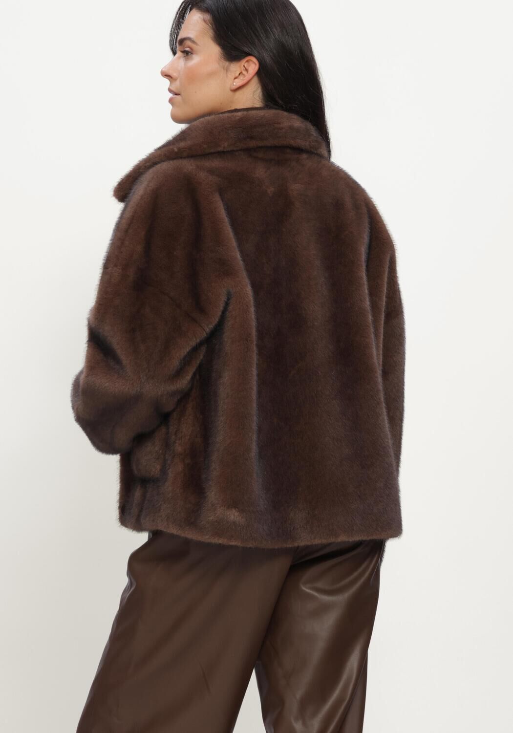Braune STUDIO AR Fake-Fur-Jack FAJE FAUX MINK - large