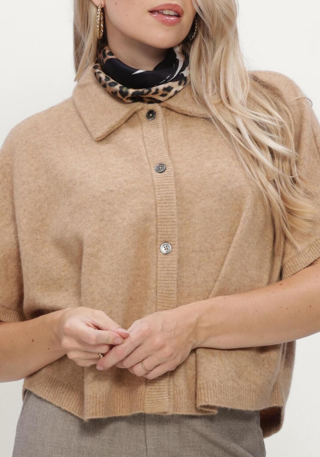 Beige RUBY TUESDAY Pullover & Cardigans VOISE KNITTED COLLAR CAPE TOP - large