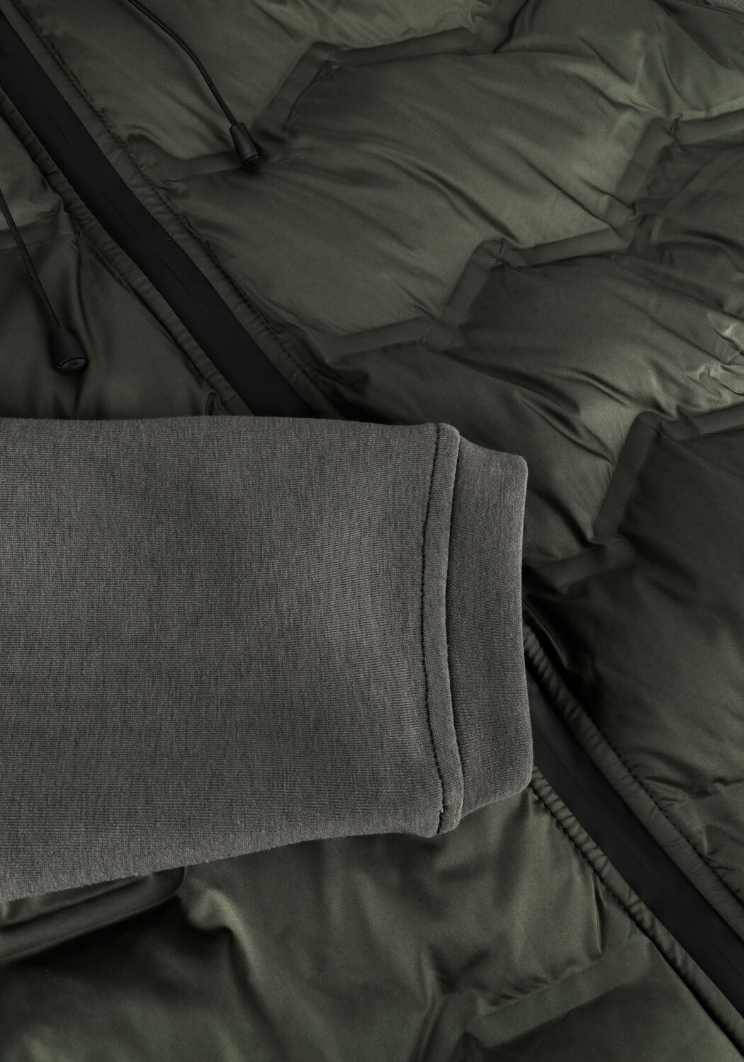 Gr&uuml;ne CAST IRON Wattierte Jack HOODED JACKET TECH JERSEY INTERLOCK - large