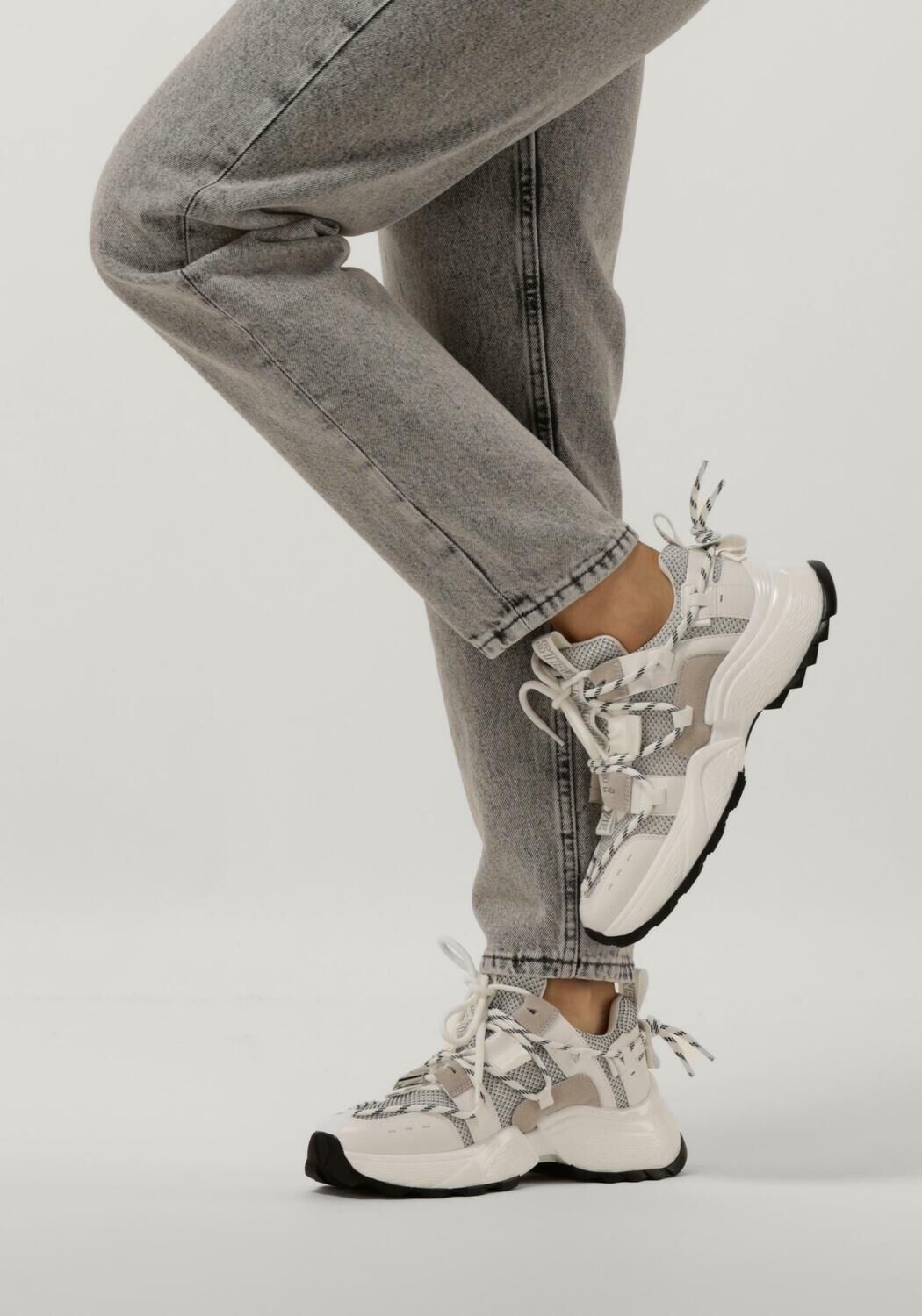 Wei&szlig;e STEVE MADDEN Sneaker Low TAZMANIA - large