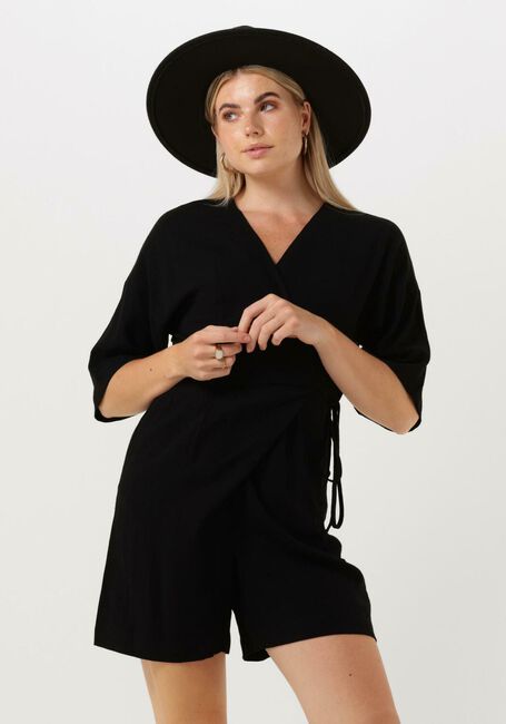 Schwarze SELECTED FEMME Jumpsuit SLFEVITA-MALVINA 2/4 PLAYSUIT - large