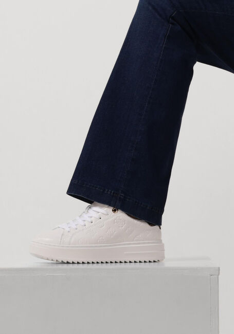 Weiße GUESS Sneaker Low DENESA - large