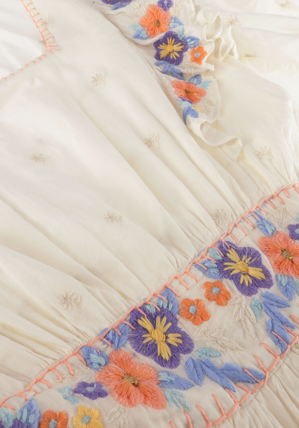 Wei&szlig;e LOUIZON Maxikleid BATETTE - large