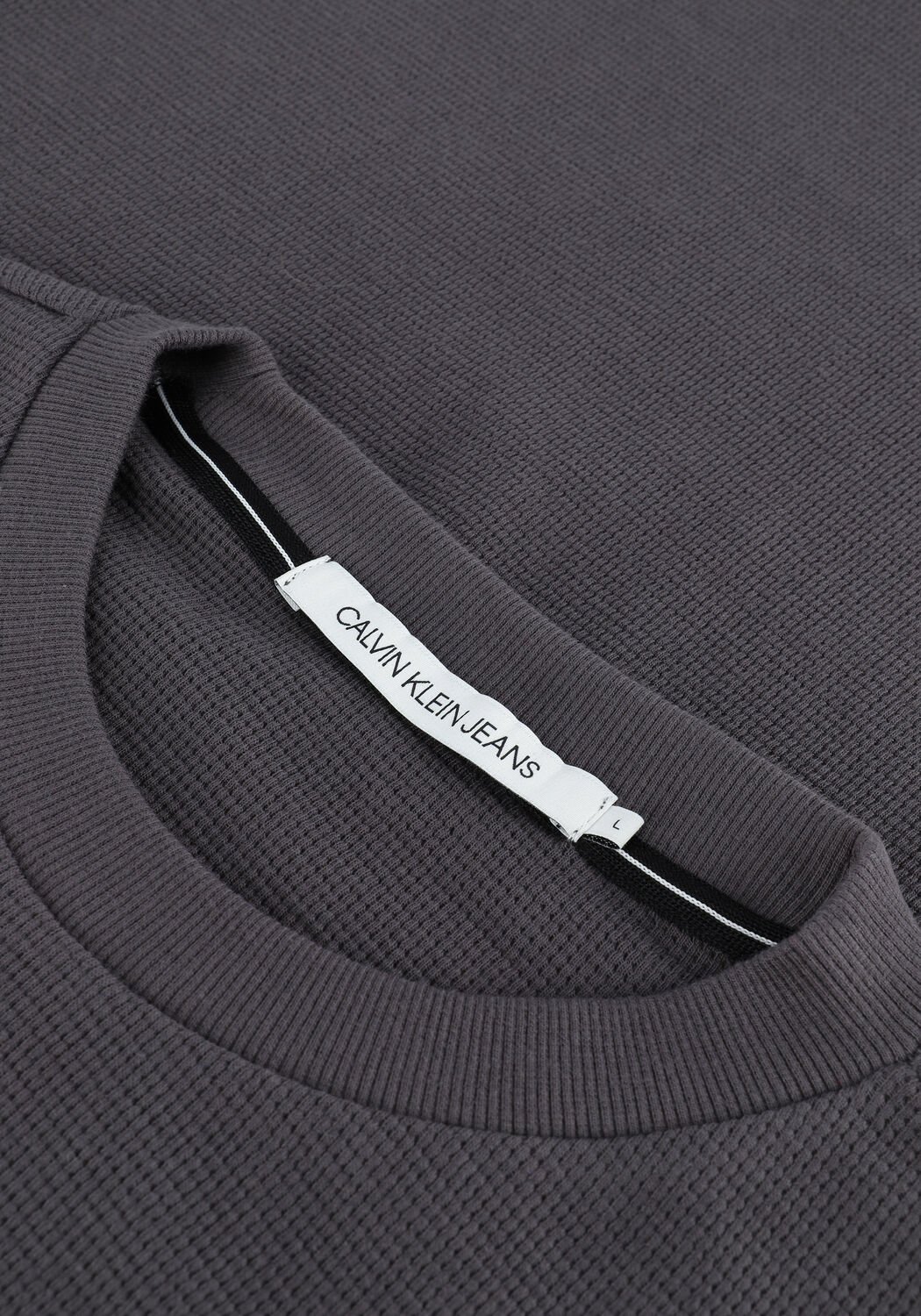 Graue CALVIN KLEIN Sweatshirt BADGE WAFFLE LS TEE - large