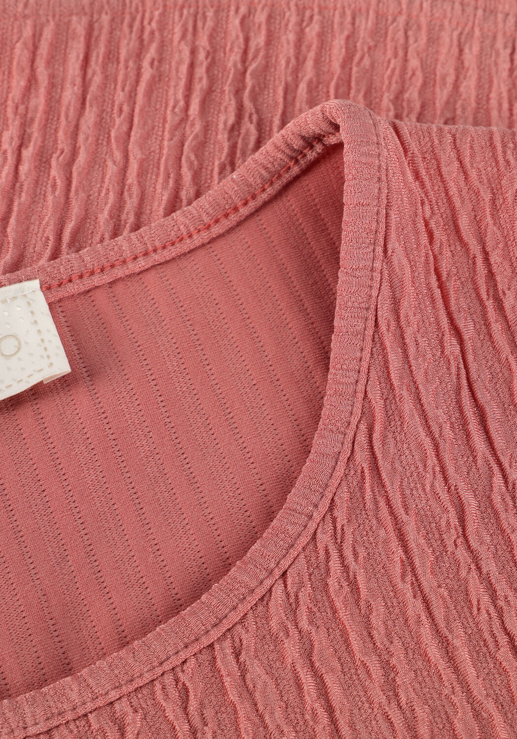 Rosane AI&KO Top DAIRA PES 145 G - large