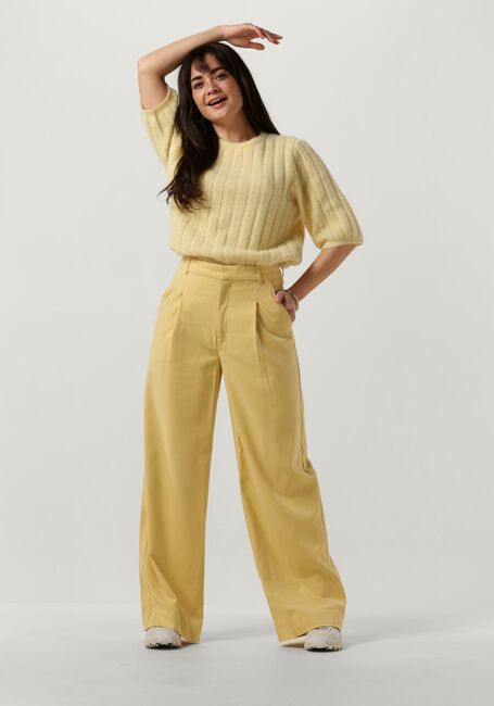 Gelbe GESTUZ Pullover ALPHA TEE - large