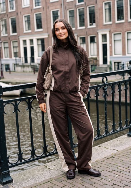 Braune REFINED DEPARTMENT Weite Hose LADIES WOVEN SPORTY WIDE LEG PANTS BLAKIE - large