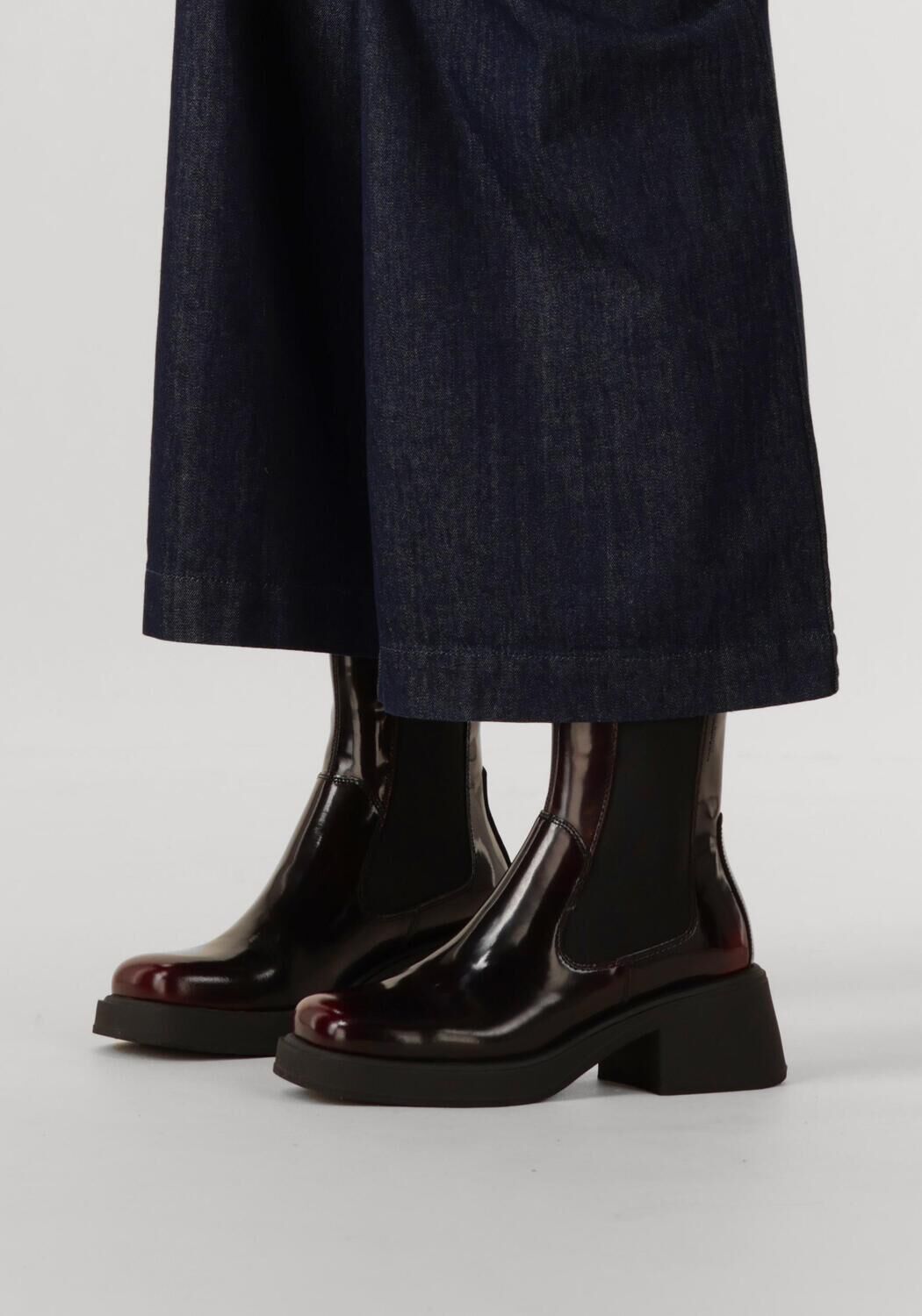 Braune VAGABOND SHOEMAKERS Chelsea Boots DORAH 5642 - large