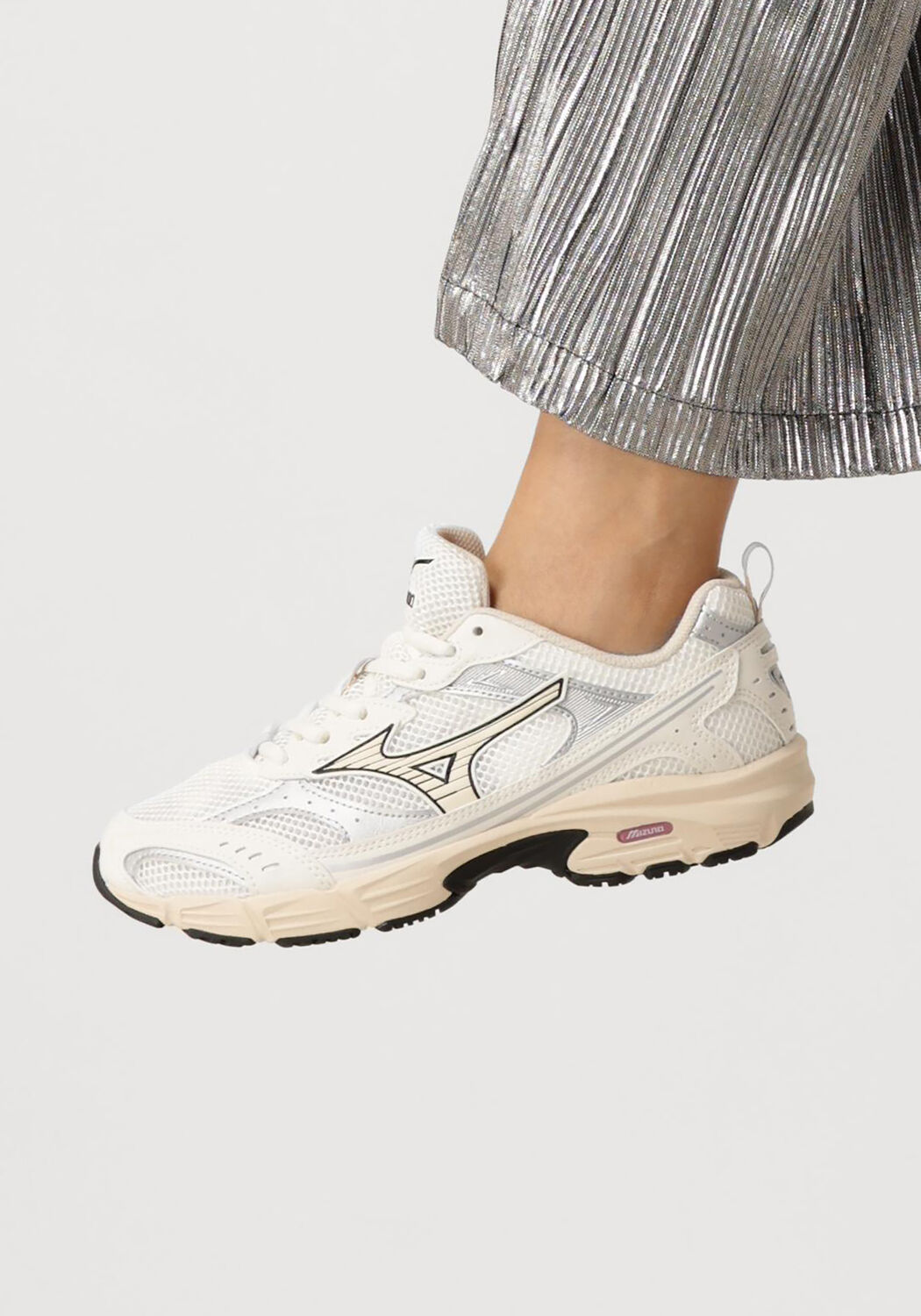 Wei&szlig;e MIZUNO Sneaker Low MXR DAMES - large