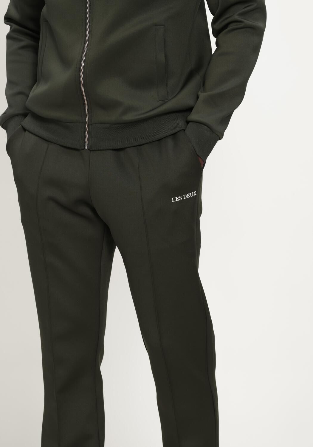 Gr&uuml;ne LES DEUX Jogginghose BALLIER TRACK PANTS - large