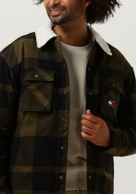 Grüne TOMMY JEANS Pullover TJM CHECK SHERPA LINED OVERSHIRT - large