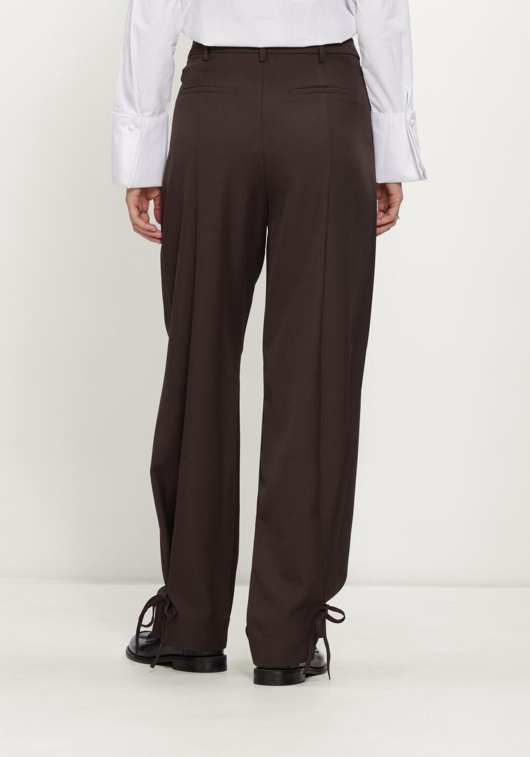 Braune NEO NOIR Hose ISOTTA STRUCTURE TIE PANTS - large
