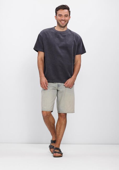 Graue ANERKJENDT T-shirt AKVILLADS CORDUROY SS TEE - large