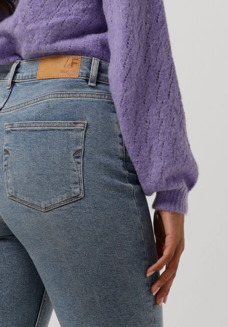 Blaue SELECTED FEMME Mom jeans FELINA HW MOM LAIR BLUE JEANS - large