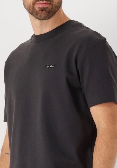 Schwarze CALVIN KLEIN T-shirt CALVIN KLEIN LABEL TEE - large
