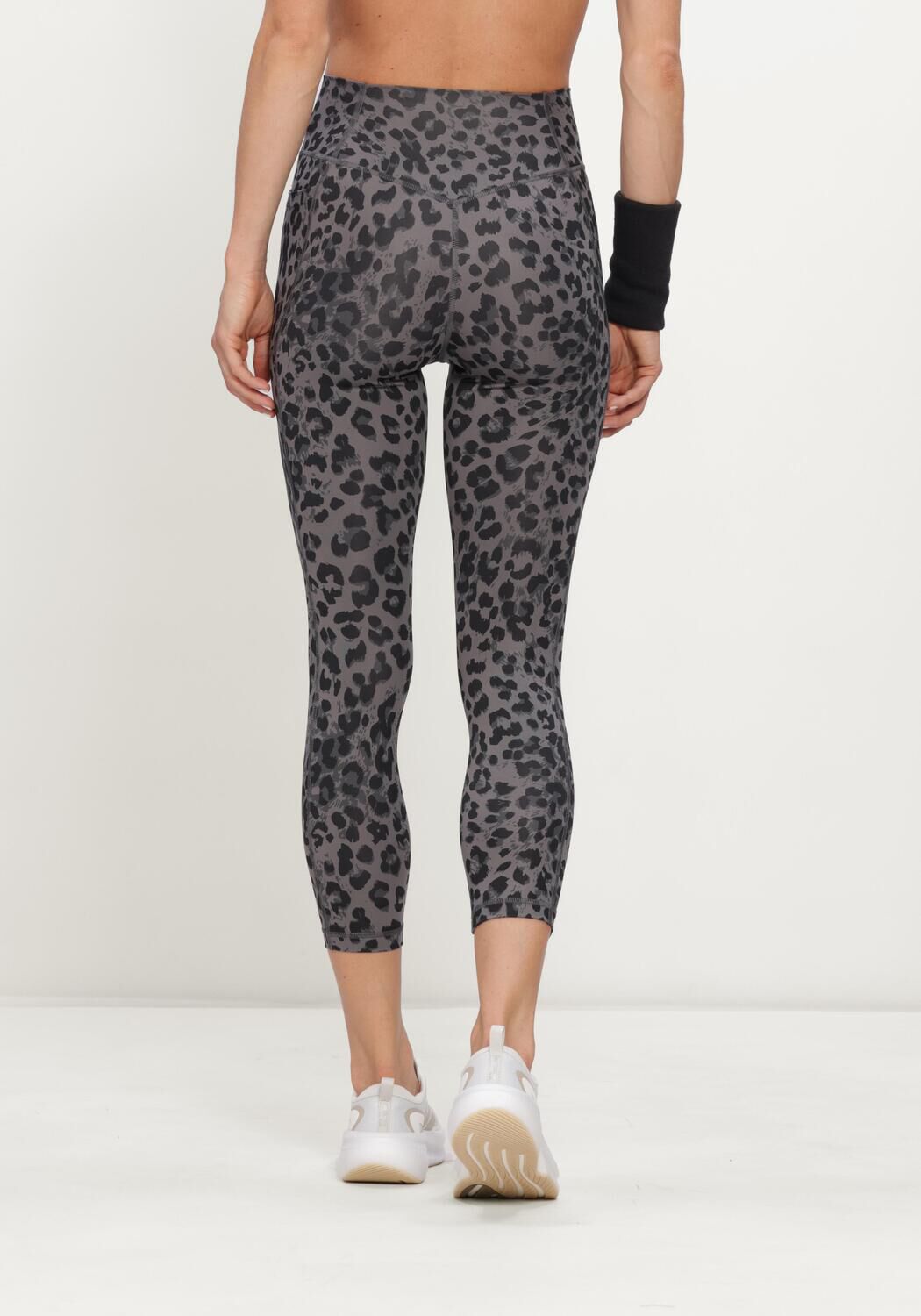 Braune ADIDAS Hosen OPT ESS AOP 7/8 - large