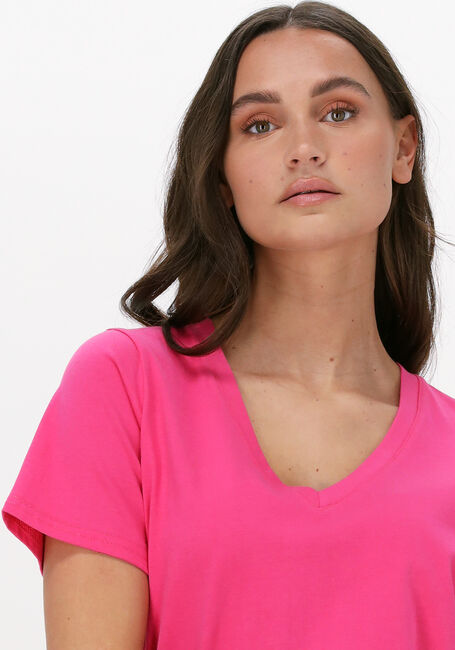 Rosane CC HEART T-shirt ORGANIC COTTON V-NECK TSHIRT - large