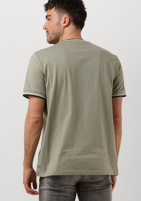 Grüne FRED PERRY T-shirt TWIN TIPPED T-SHIRT - large