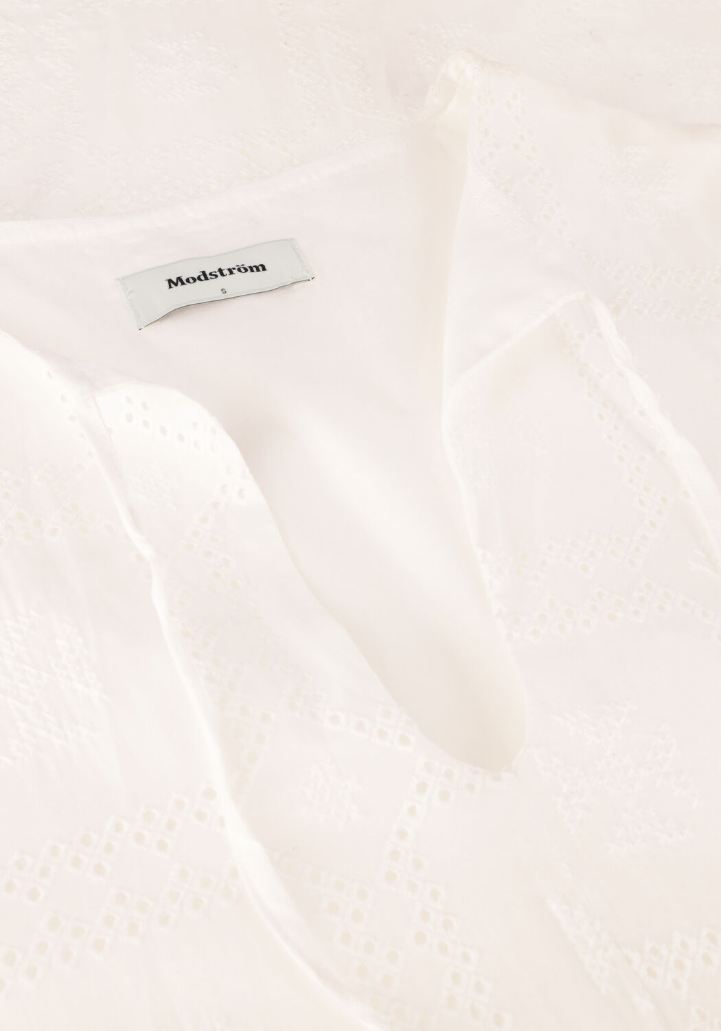 Wei&szlig;e MODSTR&Ouml;M Midikleid HOLLYNMD DRESS - large