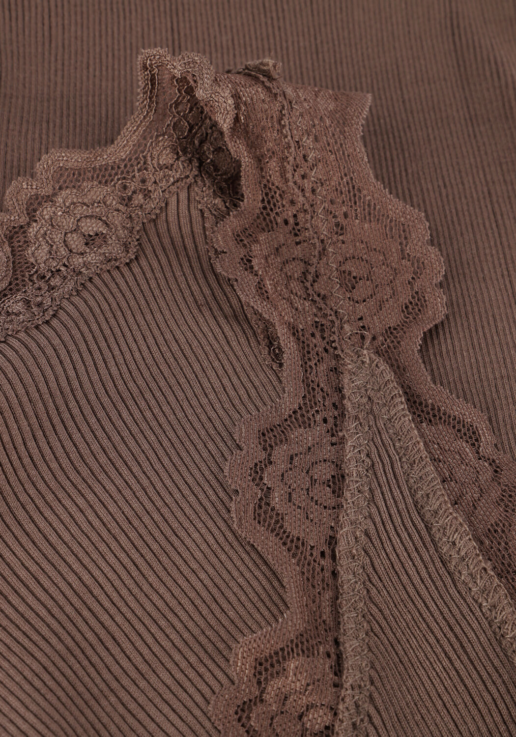 Braune ROSEMUNDE Top SILK TOP W/ LACE - large