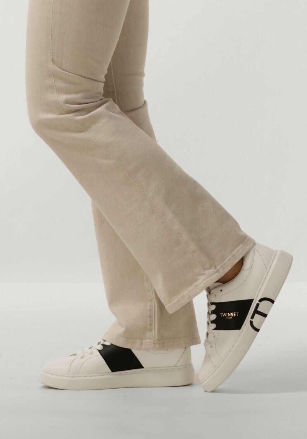 Wei&szlig;e TWINSET MILANO Sneaker Low 241TCP010 - large