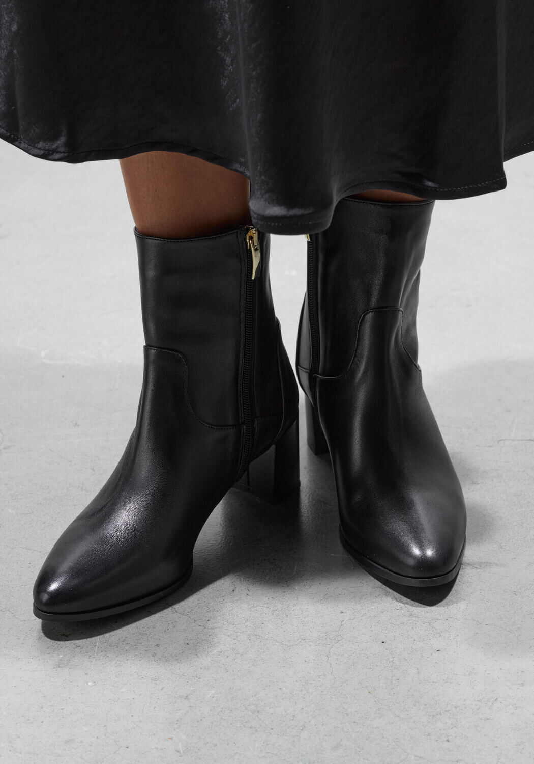 Schwarze LINA LOCCHI Stiefeletten 8543 - large