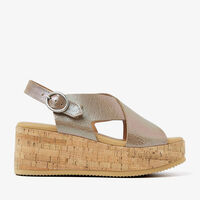 Braune VIA VAI Flache Sandalen SISSEL RAISE - medium