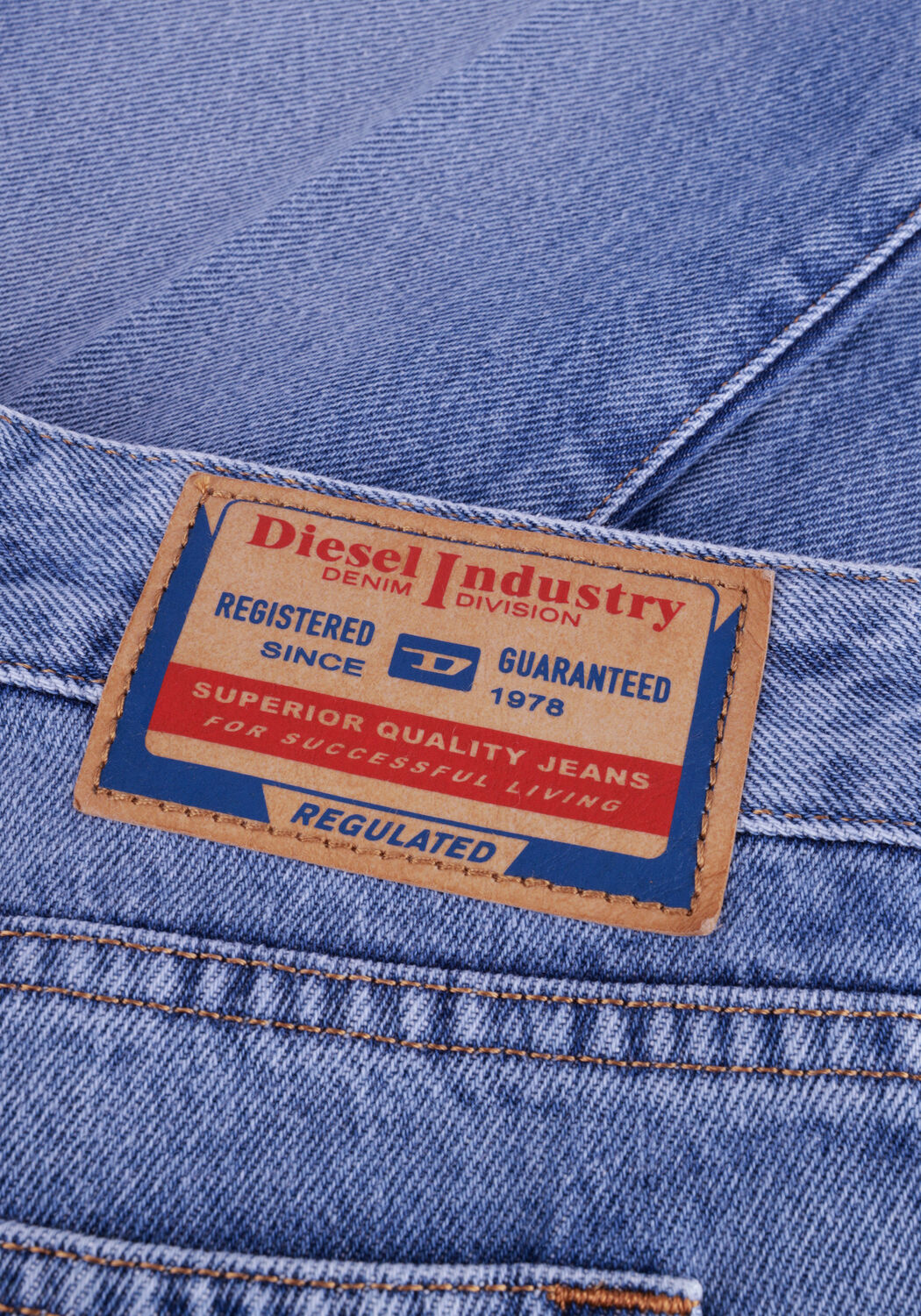 Blaue DIESEL Bootcut jeans 1969 D-EBBEY - large