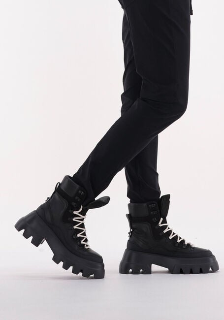 Schwarze NUBIKK Schn&uuml;rboots FLORE MONTAGNE - large