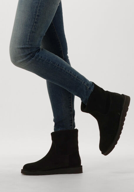 Schwarze SHABBIES Ankle Boots PALISSA L - large