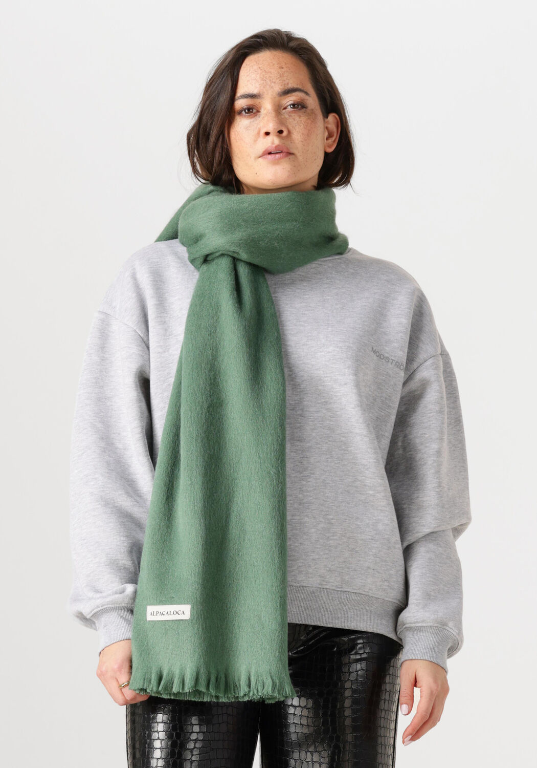 Gr&uuml;ne ALPACA LOCA Schal 606 SCARF