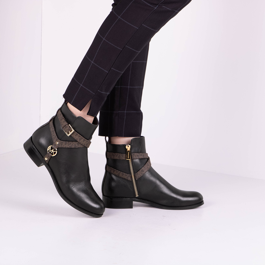 michael kors preston flat