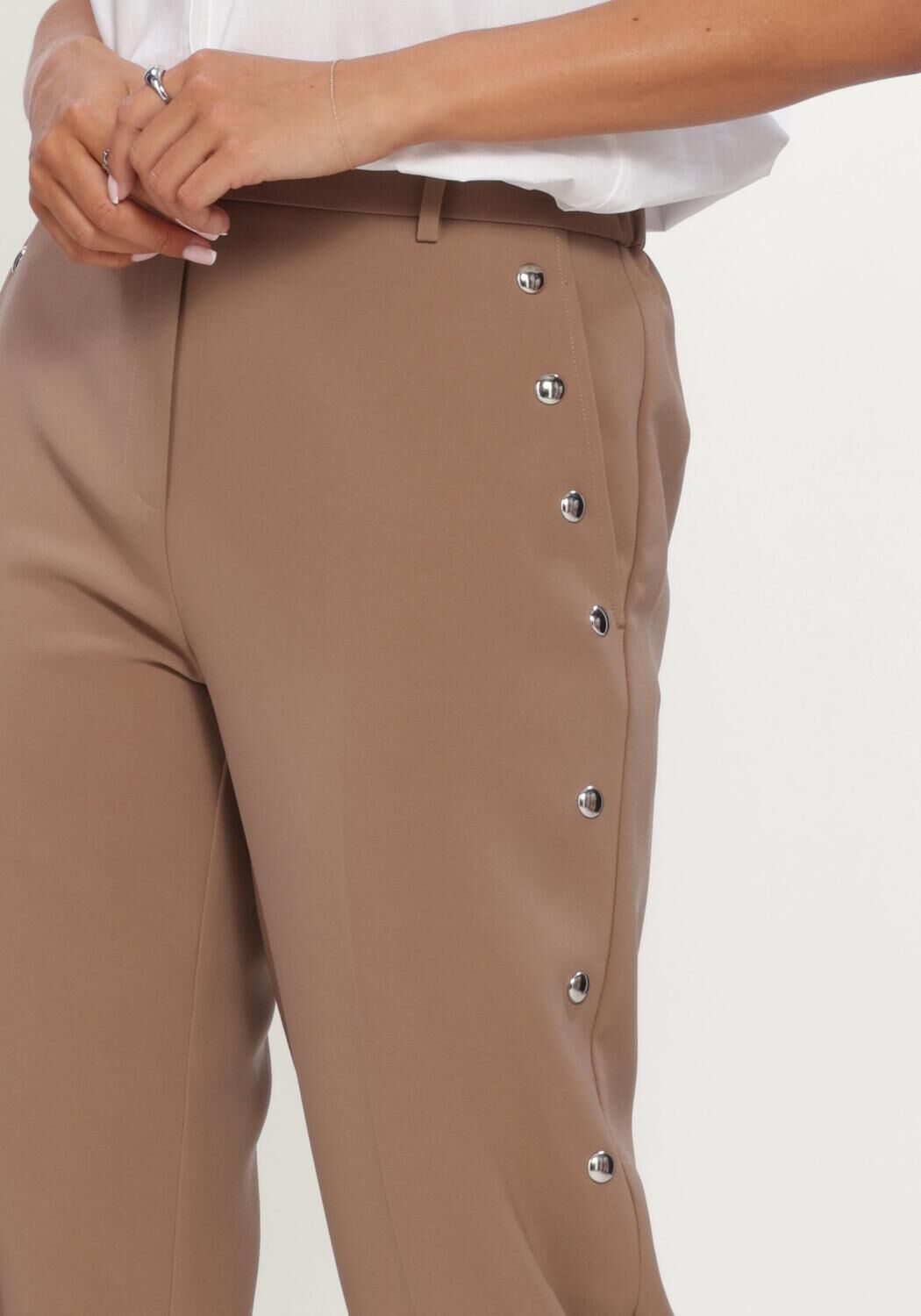 Braune DANTE6 Hosen VEY STUDDED SMART PANTS - large