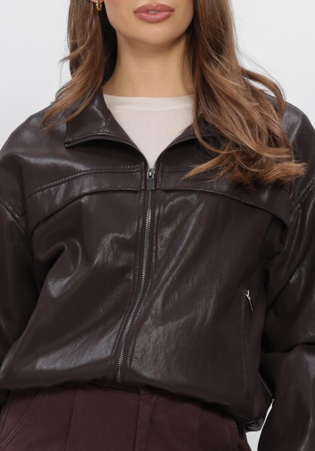 Braune WITHBLACK Jack WBLAISHA VEGAN JACKET - large