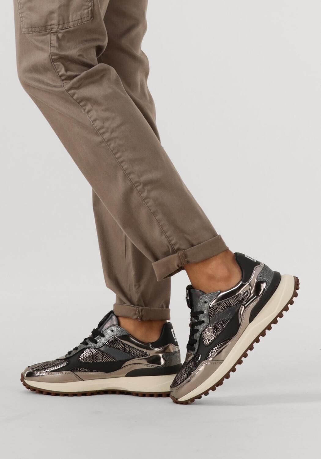 Schwarze FLORIS VAN BOMMEL Sneaker Low SFW-10085 NOPPI - large