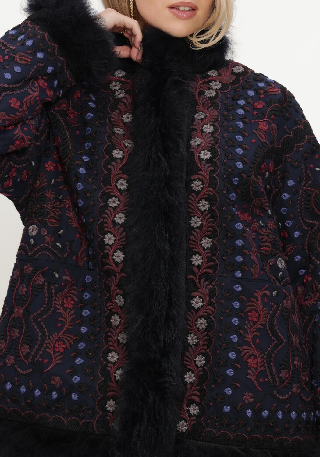 Mehrfarbige/Bunte ANTIK BATIK Fake-Fur-Jack IVAN JACKET - large