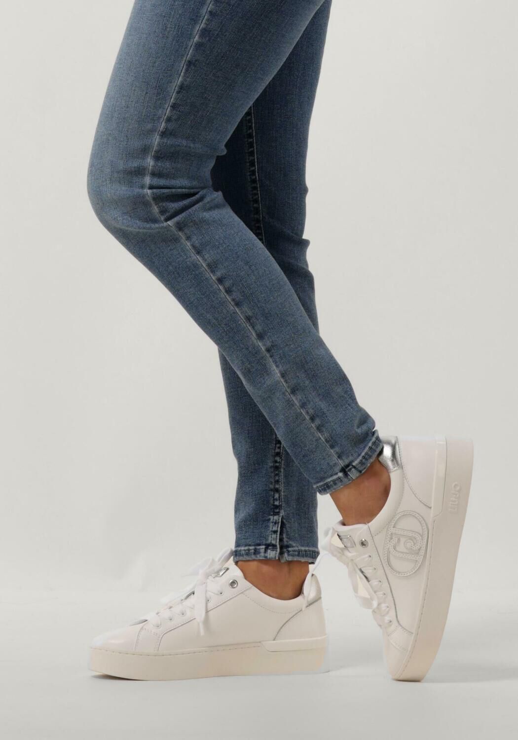 Wei&szlig;e LIU JO Sneaker Low SILVIA 93 - large