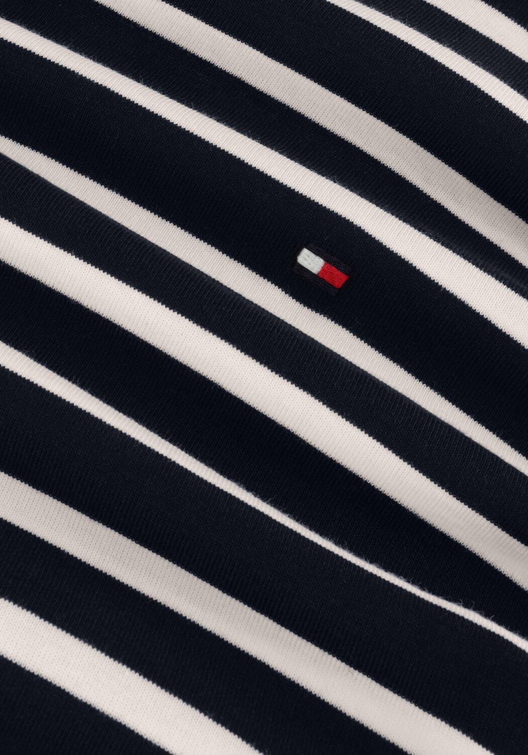 Schwarze TOMMY HILFIGER T-shirt NEW SLIM CODY C-NECK SS - large