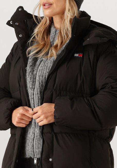 Schwarze TOMMY JEANS Wattierte Jack TJW ALASKA GRID DWN MXI COAT EXT - large