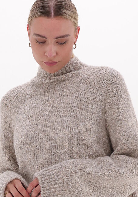 Sand SECOND FEMALE Pullover JANAJA KNIT T-NECK - large