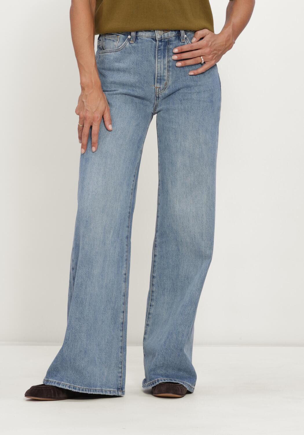 Hellblau CIRCLE OF TRUST Flared jeans MARLOW DNM - large